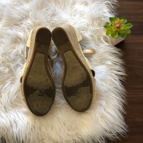 Steve Madden Peep toe wedges - Picture 3 of 4